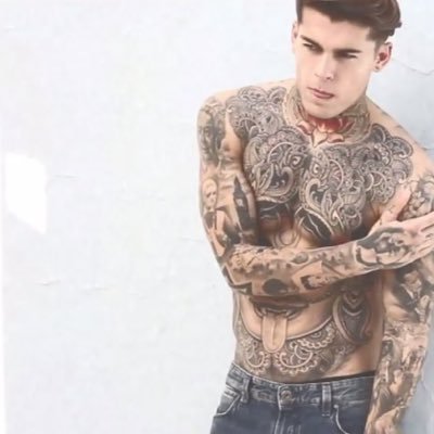 Rpwithus's profile picture. 