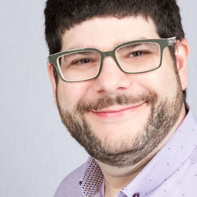 EvanAtDSI's profile picture. Father of 2 girls, husband to a fabulous food professional, excited about all things technical, co-founder of @DSIDataExperts. I'm a geek and proud of it!