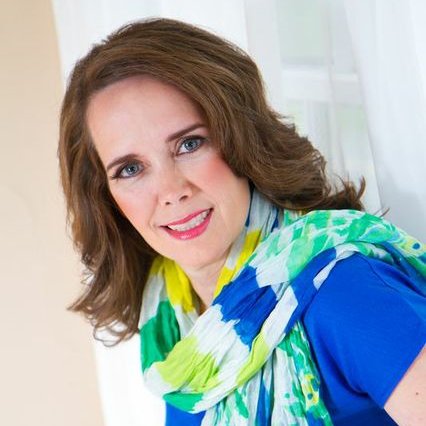 Author-Endowed with Omnipotence: Discover the Power of Your Thoughts. Motivational Speaker. Founder Pink Entrepreneur.