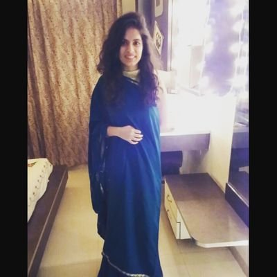 DikshaKalra14's profile picture. Hate is heavy. Let it go.