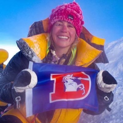 KimHessClimbs's profile picture. 