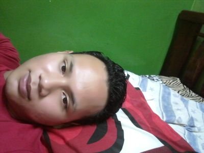 oscarsmtaq20's profile picture. Search for someone