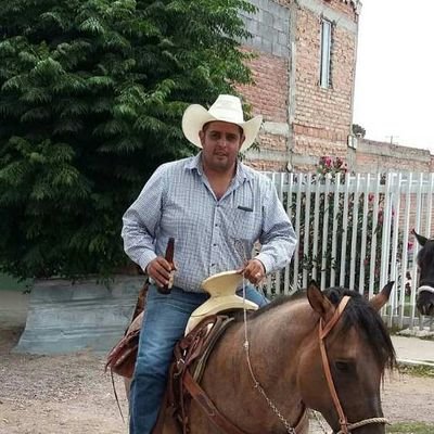 luisramirodiaz1's profile picture. 