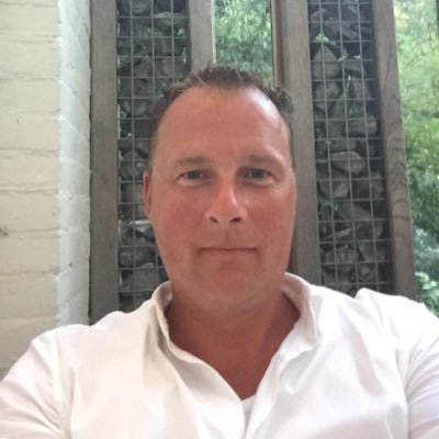 International Real Estate Agent #PVPI #CenterParcs #vastgoed #investeren