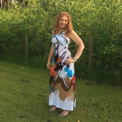 AVALO-energy, Healy frequencies, Real Gold Estate #health #wealth #investments #gold Inspiring interior- and gardendesign Trainer & Speaker Spontaan Enthousiast