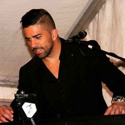 Roberto77881's profile picture. EnJoY yOuR VIDA