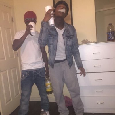 SnapChat: tymb_twon Small Circle Me &Bro Nem The Rest Of Yall Just Foe Nem