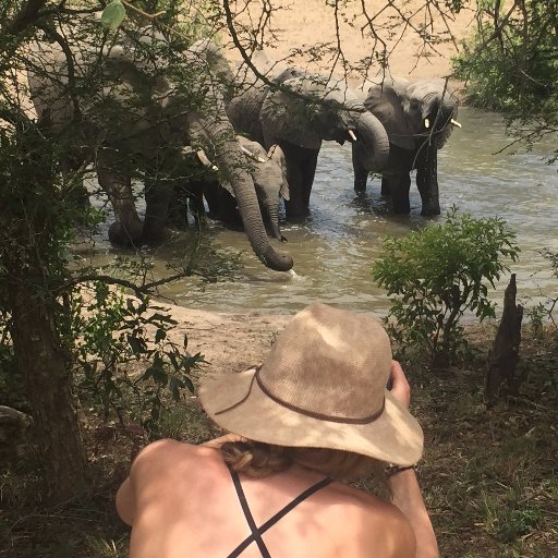 Biologist // Conservationist // Environmentalist // Vegan //