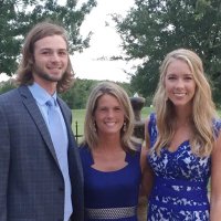 Kari Bailey (@kbailey2512) 's Twitter Profile