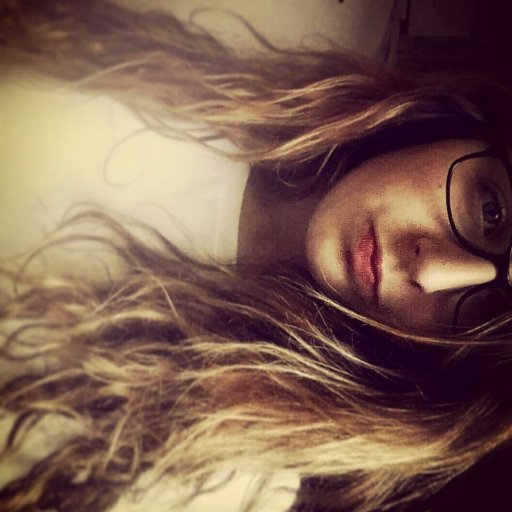 MaeMaenerd's profile picture. 