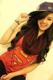 AqsaYasir1's profile picture. 
