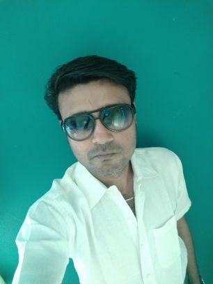 I am Love guru and i want to become Love guru thats it....... I hate the word of NO. I only understand every thing is possible in my life.