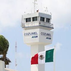 Información del Aeropuerto Internacional de Cozumel (CZM-MMCZ).