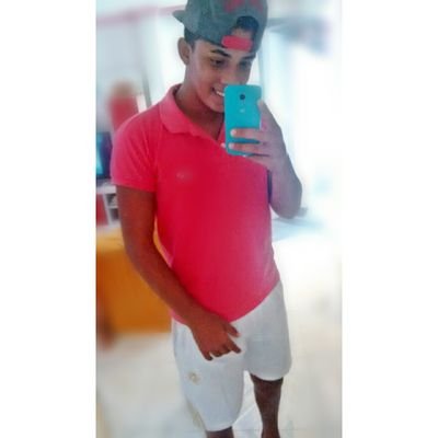 Senny_Santtos's profile picture. 