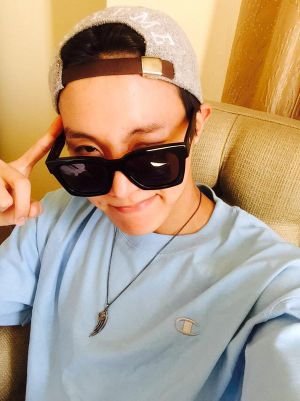 hopiehoseokie's profile picture. I'm hoseok
