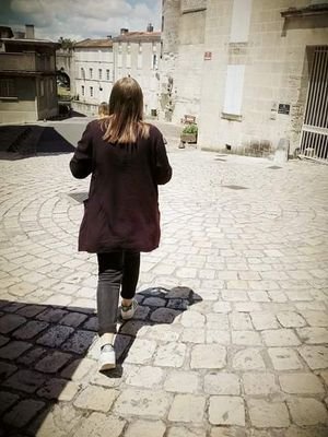 caroline_chev's profile picture. 