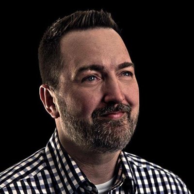 Explorer. Thinker. Essayist. Communicator. Ambassador of Brands. Director of Content @DoeAnderson — Snapchat: dsfinch | Instagram: davidfinch Tweets are my own.
