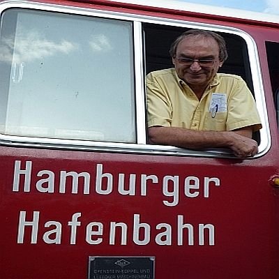 Alles über die Hamburger Hafenbahn, mit der ich ab den 1950er Jahren im Hamburger Hafen aufgewachsen bin und für die ich mich seit 1991 wieder sehr interessiere