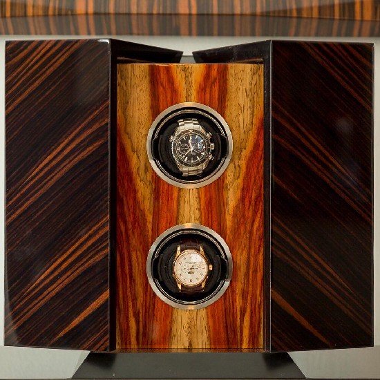 Custom made wood products including furniture, jewelry boxes, humidors, built-ins, closets and watch winders. Made in Canada. IG: @vaalsberggroenlo