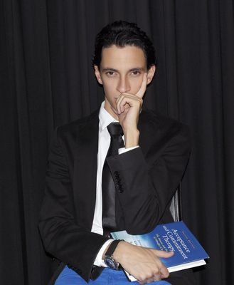 silviomedinamx's profile picture. Me llamo Silvio. Me apasionan la psicología y la educación. Creo que el conocimiento es como el amor, debe ser compartido.