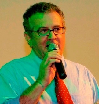 Eng Civil, Dir de Os Indep/Festa de Barretos, Comentarista de Rodeio, apaixonado pelo mundo rural e um privilegiado: faz apenas o q gosta. E agora Corretor.