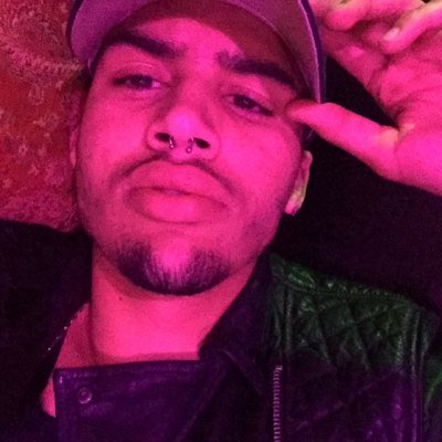 weekndpcpi's profile picture. your favorite lightskin