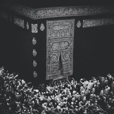 آرى في وجه أمي جمال هذه الحياة وَ أرى في جمال هذه الحياة وجه أمي.1