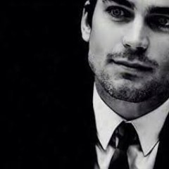 iWleei's profile picture. لاَ أعلَم مَاذَا يَخبىء لَي الغَد ولَكننَي خَبأتٌ لهُ حُسن الظَن بَالله