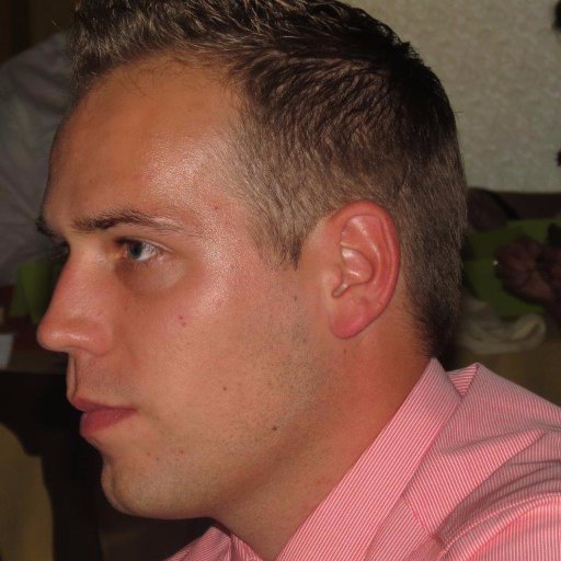 basdecort's profile picture. Dutch, Mobile fanatic!