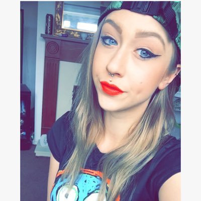 jensine_fleur's profile picture. 