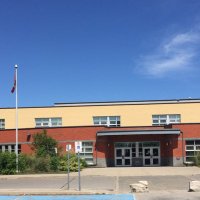 Queen Elizabeth P.S. (@queeneddsb) 's Twitter Profile