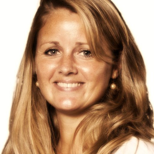 KirstenHelders's profile picture. Accountmanager @Jaarbeurs waar het inspireren, motiveren en activeren van handel door waardevolle ontmoetingen te creëren centraal staat