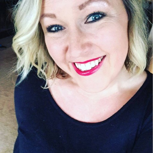 JESUS. Loving Wife. Fluffy FurMama. Essential Oil Guru. Lover of all things PINK. T1D. Gluten Free. ENFJ. Living from the heart.
