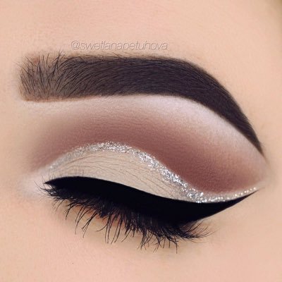 makeup, tutorials, and more!✨ I will post more when I get more followers!