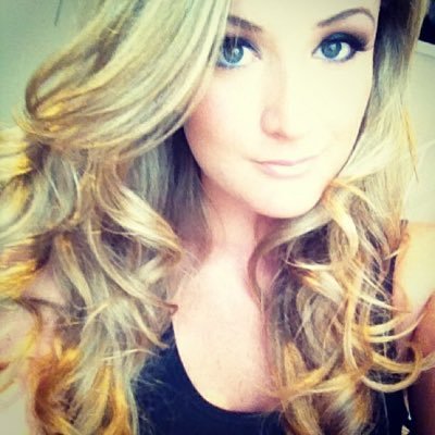 HerreraDaniela's profile picture. Change your mind. Choose your mood.....