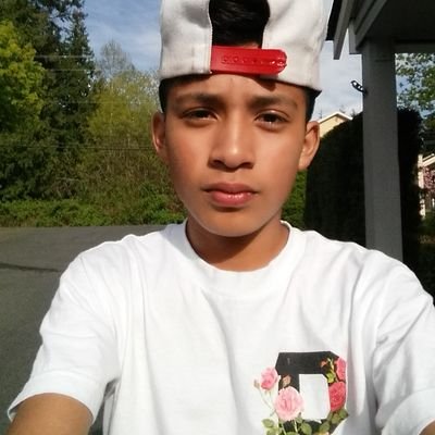 irvinmartirv's profile picture. 