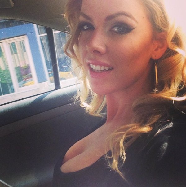 CommeEvidence's profile picture. 