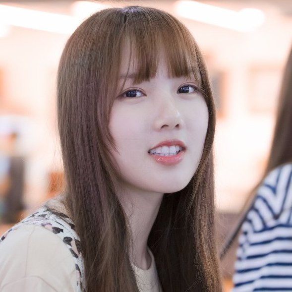 ineedyourlove27's profile picture. 