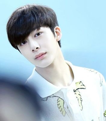 채형원(Chae Hyungwon). Visual and Vocalist of Monsta X. est 1994