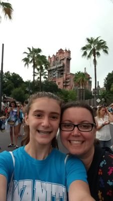 Love to travel and have fun with my two daughters.