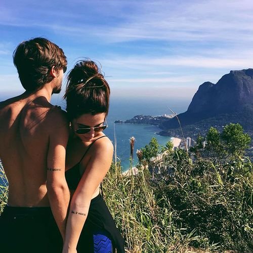 Tweets parlant d'amours, beaucoup s'y reconnaitront.♥ Je follow back ♥ #Portuguesa Ate a morte ! #TeamPortugal Minha vida ♥ #M, #J...♥