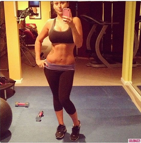 ArdathPollock's profile picture. Model/ Actress. I love music & hate guys who chase! Lol Just be yourself & you are ok with me!