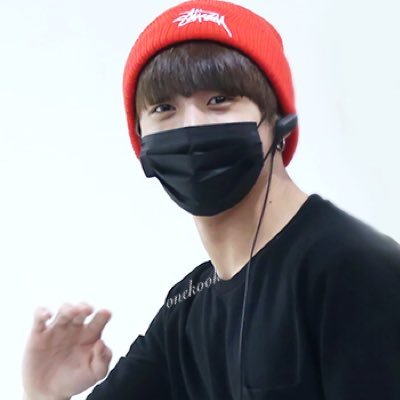 소중한 사람 네가 아니면 나는 행복이 무언지도 모를걸요              weibo🐰:_OneKook