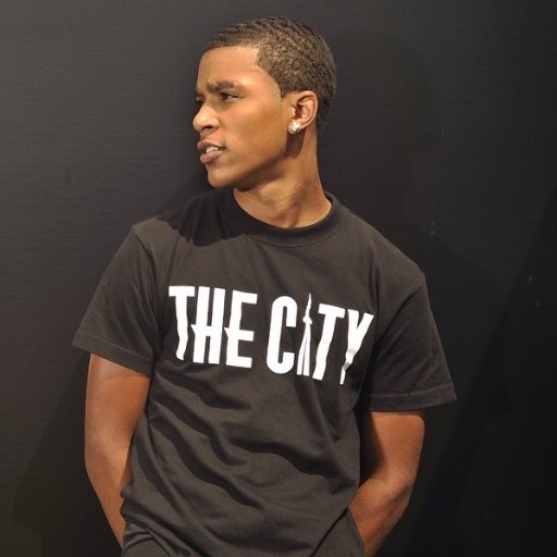 Producer/ Artist/Engineer || #The6Sound || #MajorLeagueHitter || #VIPSTATUS || #TheCity || Algonquin College ||416-905-613 || 1997 ||
