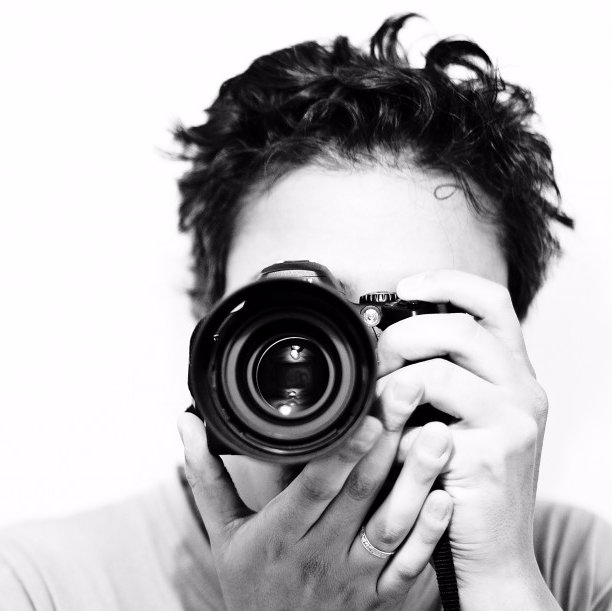 Si eres fotógrado y quieres avanzar este es tu sitio! If you are a photographer and want to advance this is your place
Siguenos/ Follow us