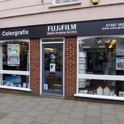 Colorgrafix is at the forefront of the Fujifilm Digital Imaging Services Network. Using all Fuji's technology to offer the consumer the best possible service.