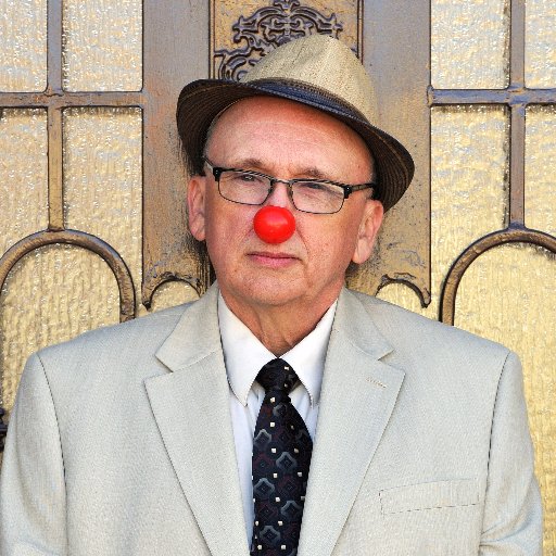 Engineer, stand-up comic, retiree. Headed from western New York to Las Vegas. Life is good!