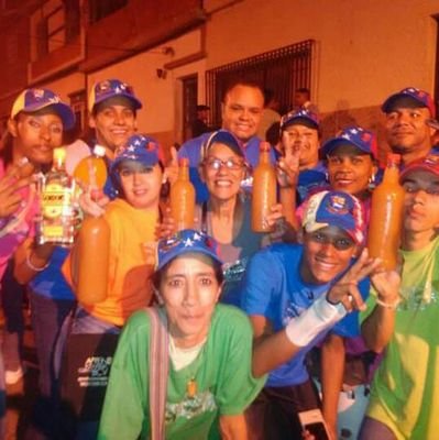 rosmaryriverol's profile picture. 