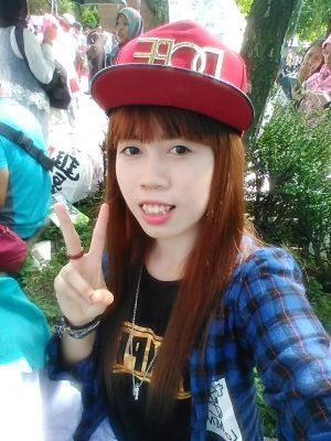 pratama_herny's profile picture. Just me and always me