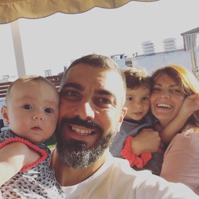 Passionate about New Techs, Design & Fashion - the First fan of Bruno & Júlia